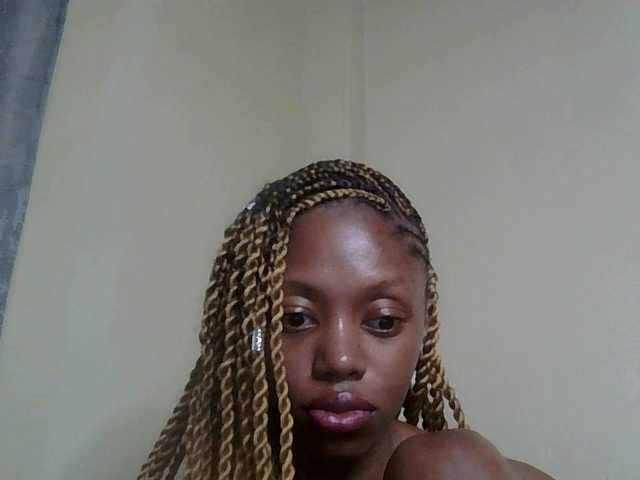 SexyBanni's BongaCams show and profile