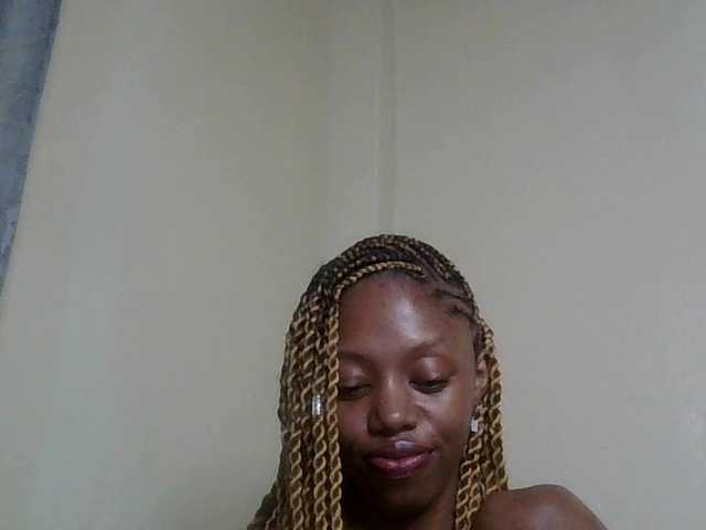 SexyBanni's BongaCams show and profile