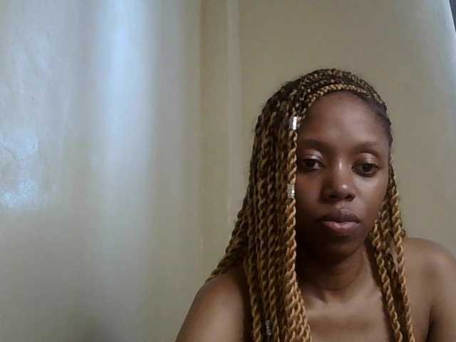 SexyBanni's BongaCams show and profile