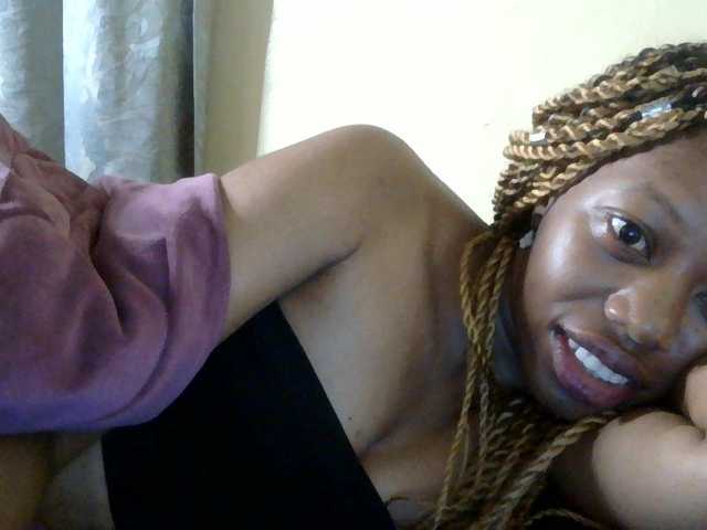 SexyBanni's BongaCams show and profile