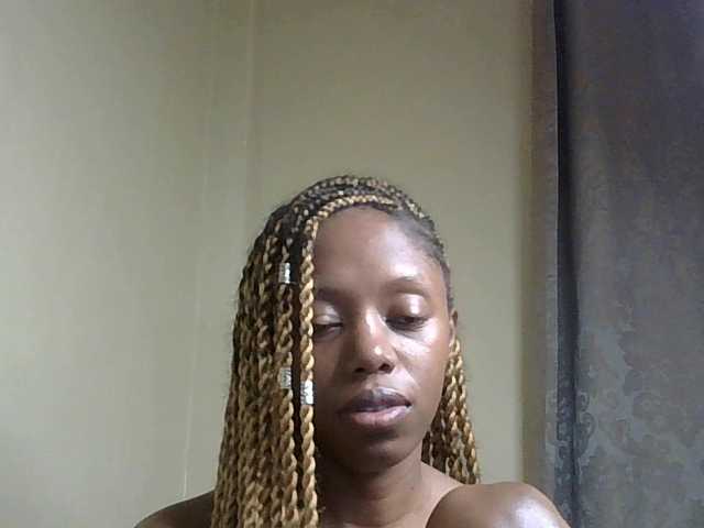 SexyBanni's BongaCams show and profile