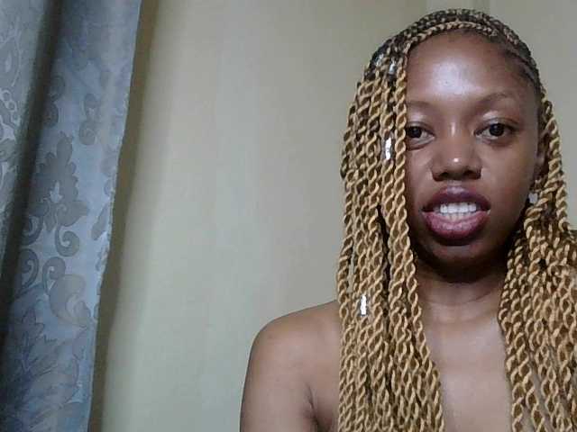 SexyBanni's BongaCams show and profile