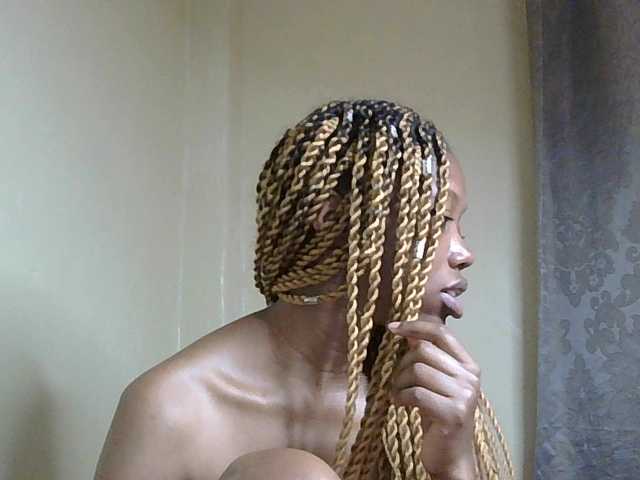 SexyBanni's BongaCams show and profile