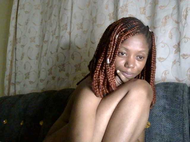 SexyBanni's BongaCams show and profile