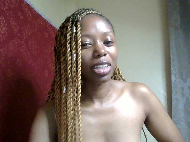 SexyBanni's BongaCams show and profile