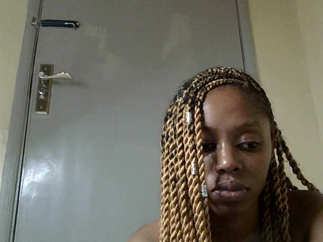 SexyBanni's BongaCams show and profile