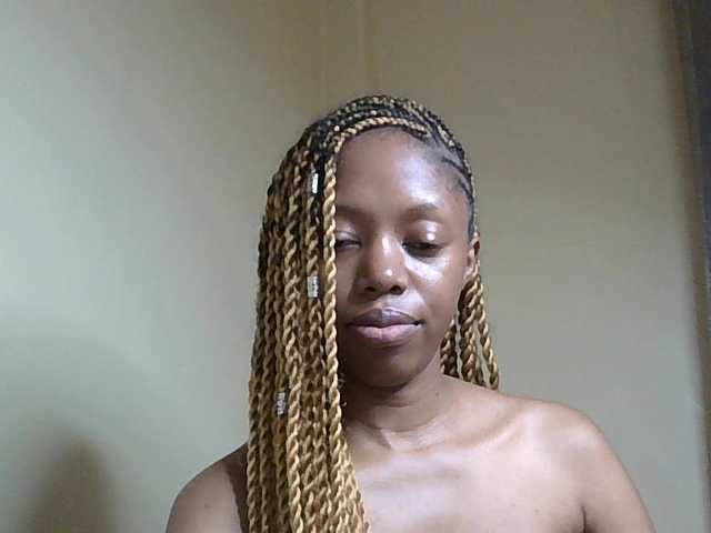 SexyBanni's BongaCams show and profile