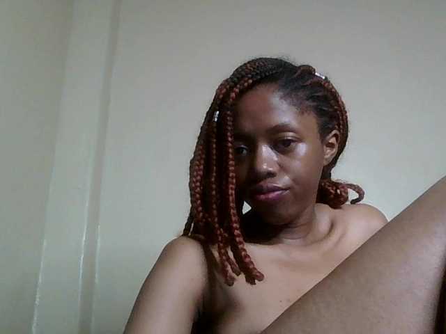 SexyBanni's BongaCams show and profile