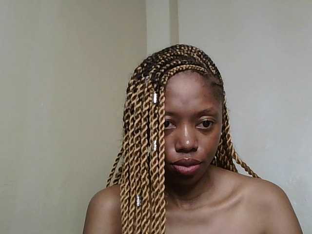 SexyBanni's BongaCams show and profile