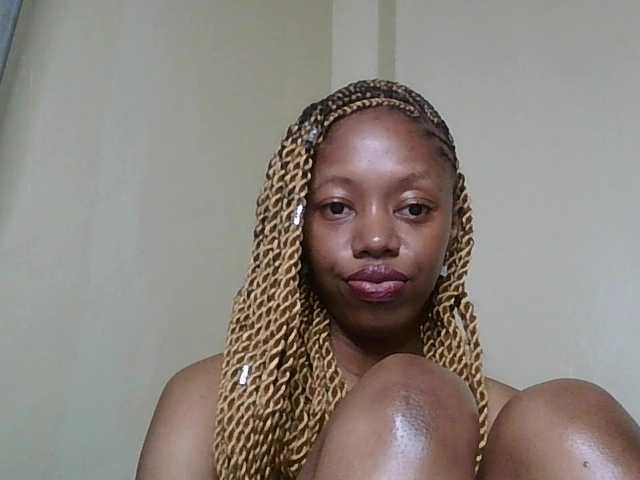 SexyBanni's BongaCams show and profile