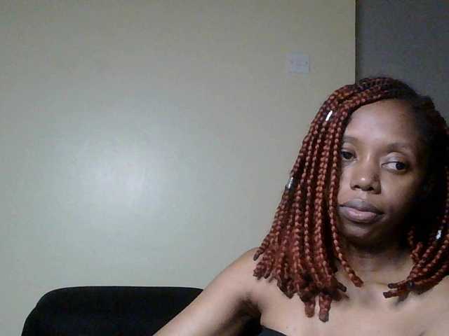 SexyBanni's BongaCams show and profile