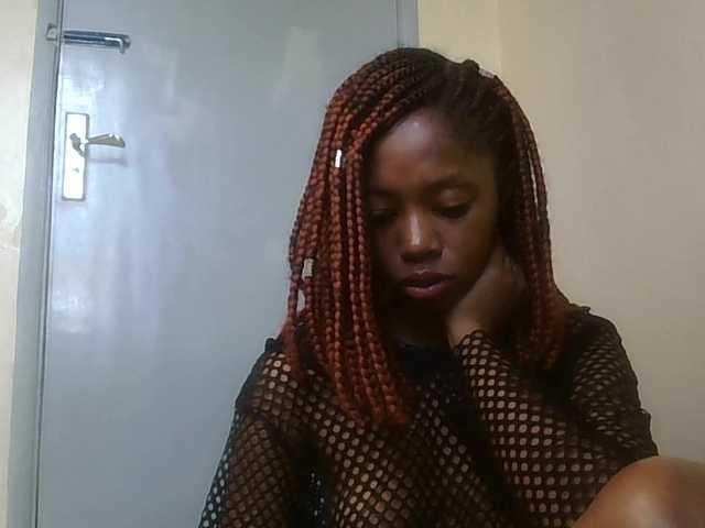 SexyBanni's BongaCams show and profile