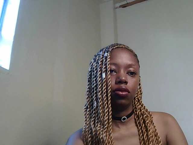 SexyBanni's BongaCams show and profile