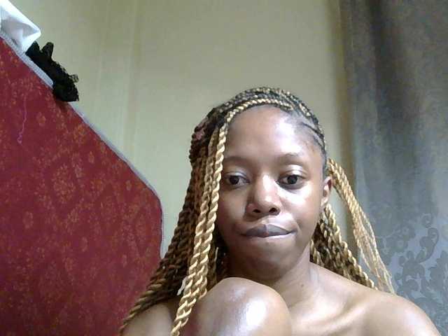 SexyBanni's BongaCams show and profile