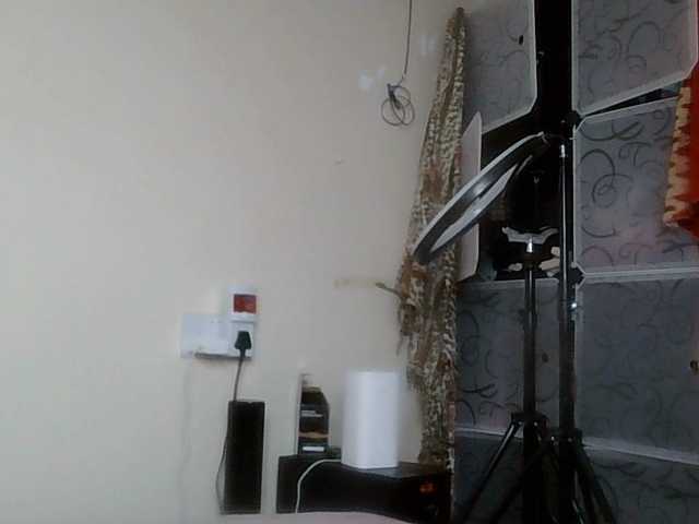 SexyBanni's BongaCams show and profile