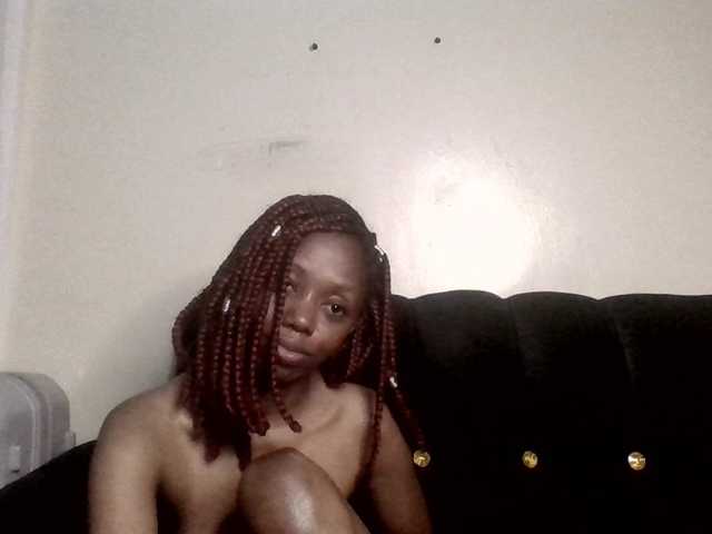 SexyBanni's BongaCams show and profile