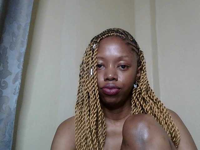 SexyBanni's BongaCams show and profile