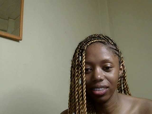 SexyBanni's BongaCams show and profile