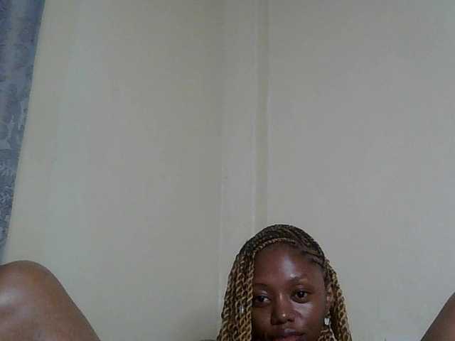 SexyBanni's BongaCams show and profile