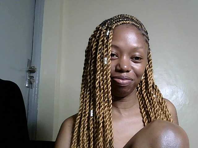 SexyBanni's BongaCams show and profile