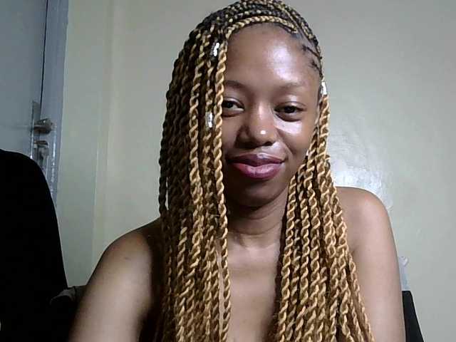 SexyBanni's BongaCams show and profile