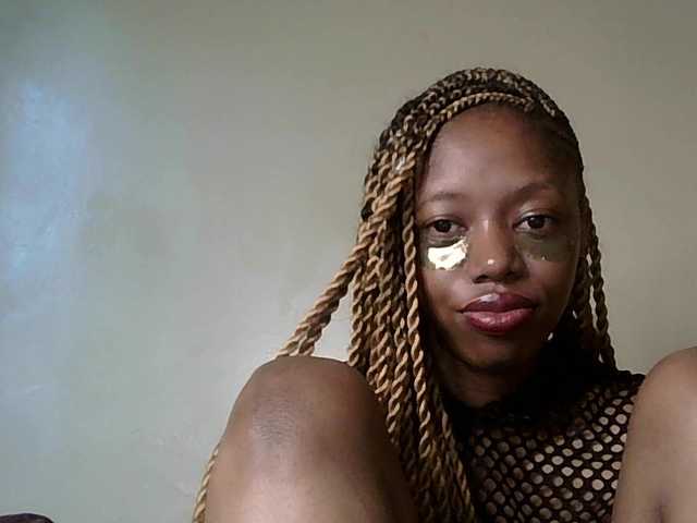 SexyBanni's BongaCams show and profile