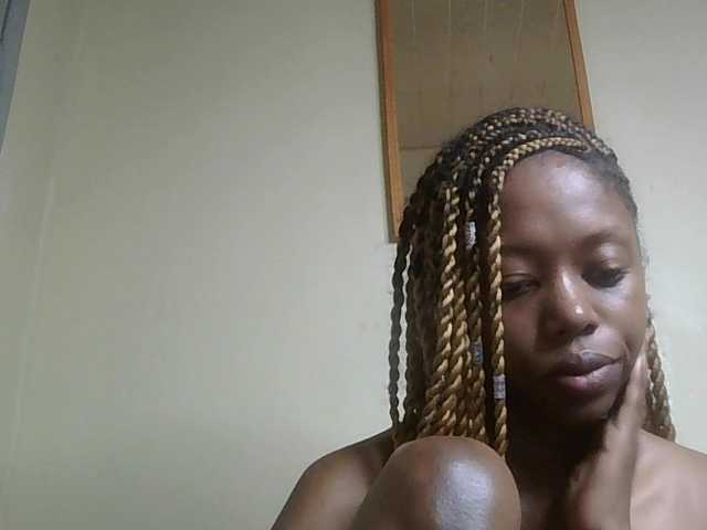 SexyBanni's BongaCams show and profile