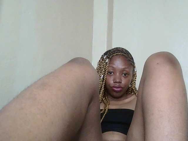 SexyBanni's BongaCams show and profile