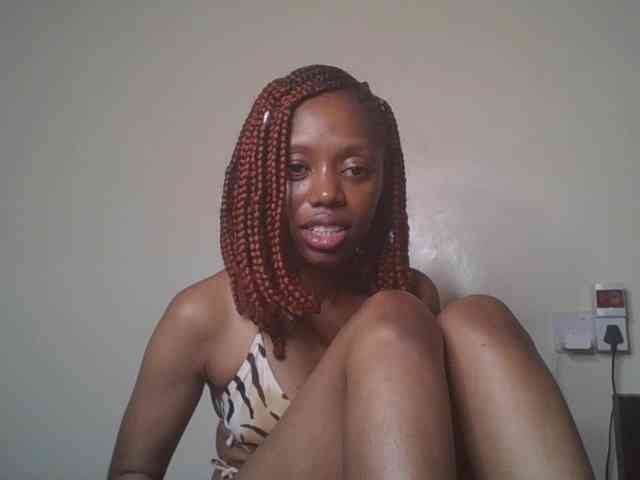 SexyBanni Live Webcam on BongaCams