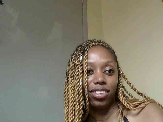 SexyBanni Live Webcam on BongaCams