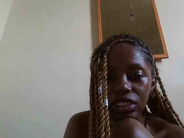 SexyBanni Live Webcam on BongaCams