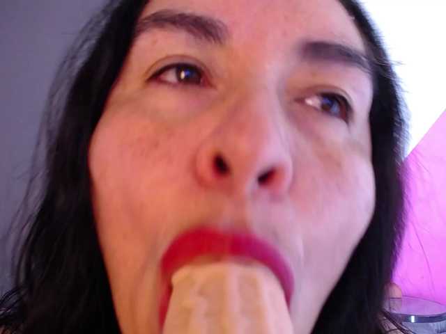 go to chat with Andrea-Rose7