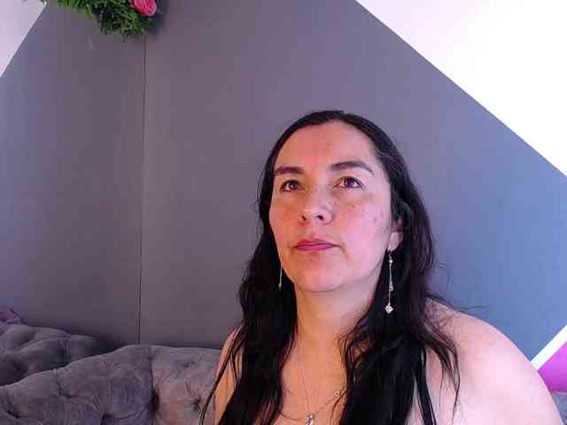 Andrea-Rose7 Live Webcam on BongaCams