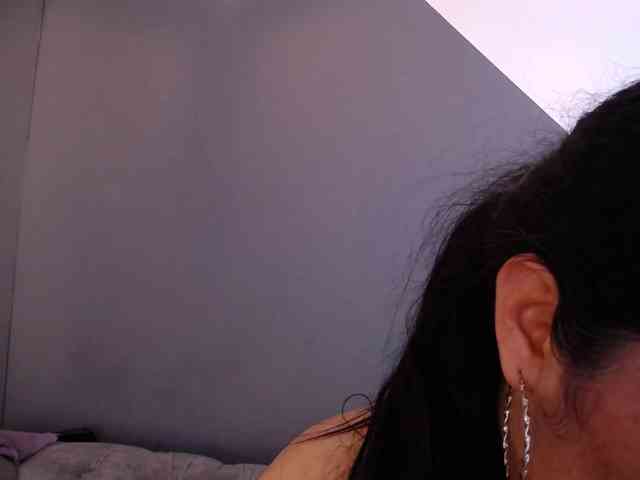 Andrea-Rose7 webcam