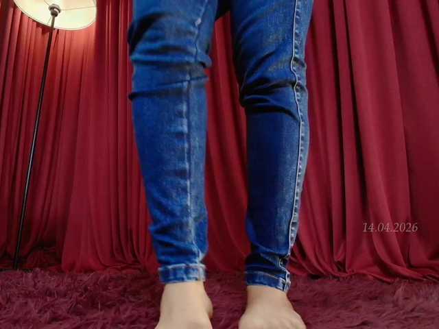 sharlotte-1's BongaCams show and profile