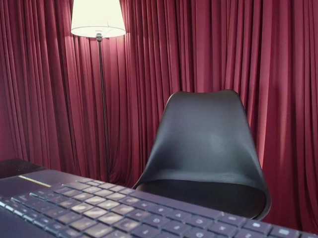 sharlotte-1's BongaCams show and profile