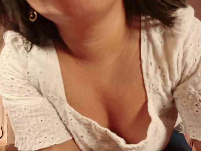 Sharlotte-1 Sharlotte-1