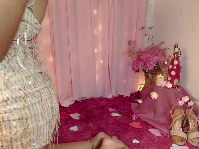 Sharlotte-1 Sharlotte-1