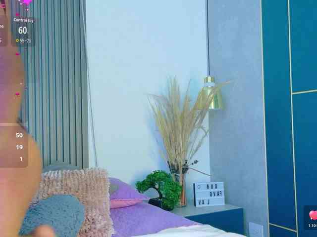 AliceJackkson webcam