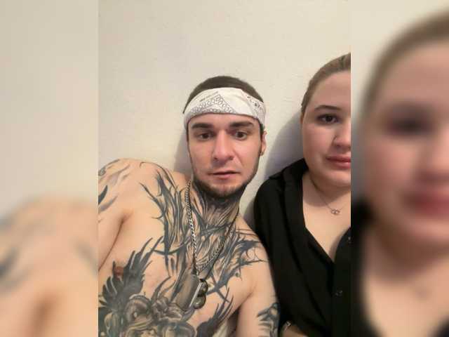 Foxirox's BongaCams show and profile