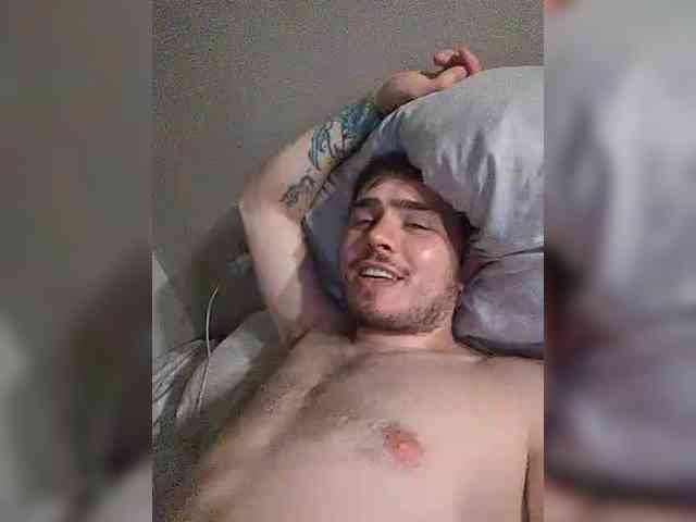 Aromatblayzera Live Webcam on BongaCams