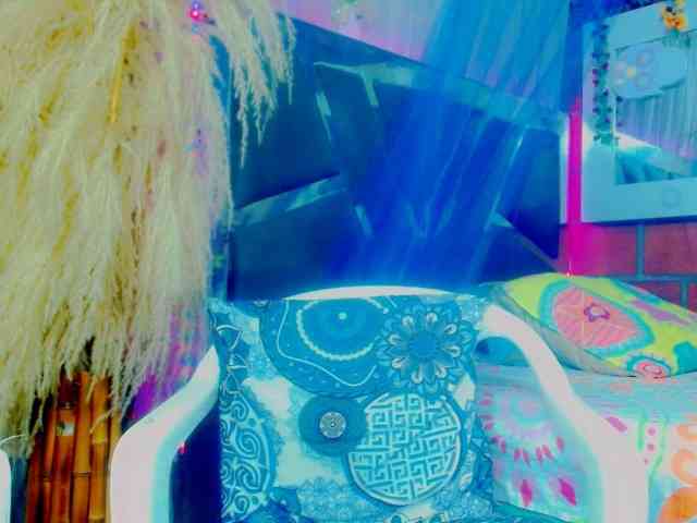 SAMANTHASEXFOX Live Webcam on BongaCams