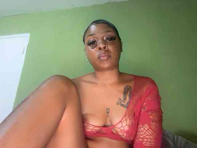 PrettyGirlMercedes