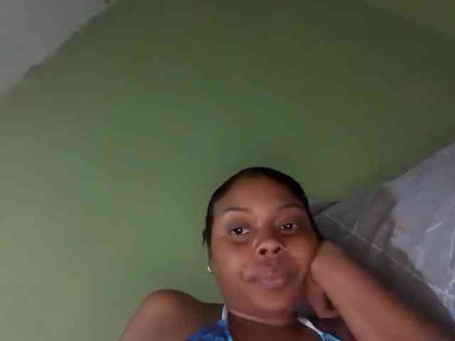 PrettyGirlMercedes webcam