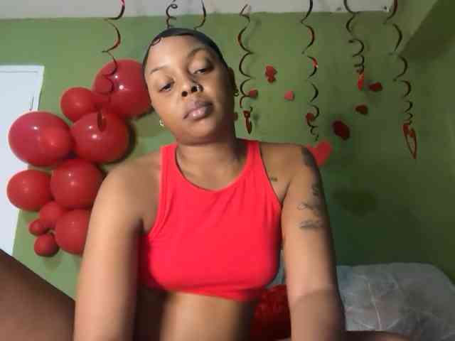 PrettyGirlMercedes webcam