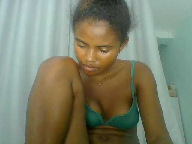 eliezahh's BongaCams show and profile