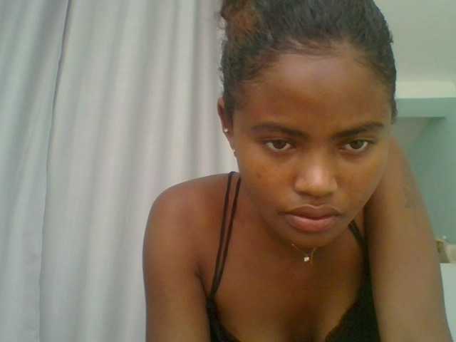 eliezahh's BongaCams show and profile