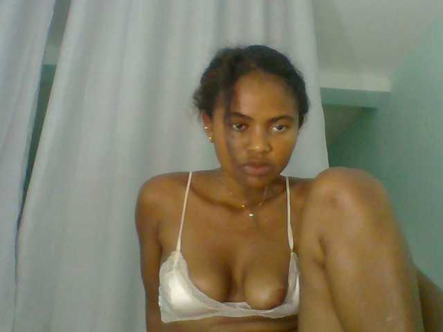 eliezahh's BongaCams show and profile