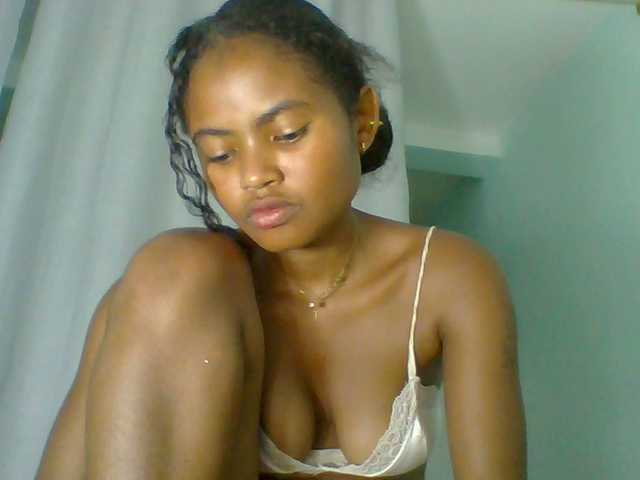 eliezahh's BongaCams show and profile