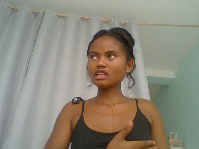 eliezahh's BongaCams show and profile